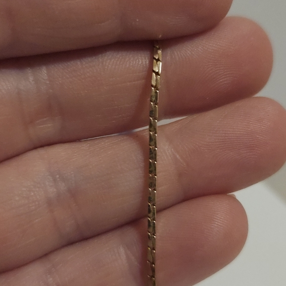 Vintage Avon 14K Gold Filled 1/20 Square Chain Link Bracelet 7.5" Long Unisex - Picture 11 of 12